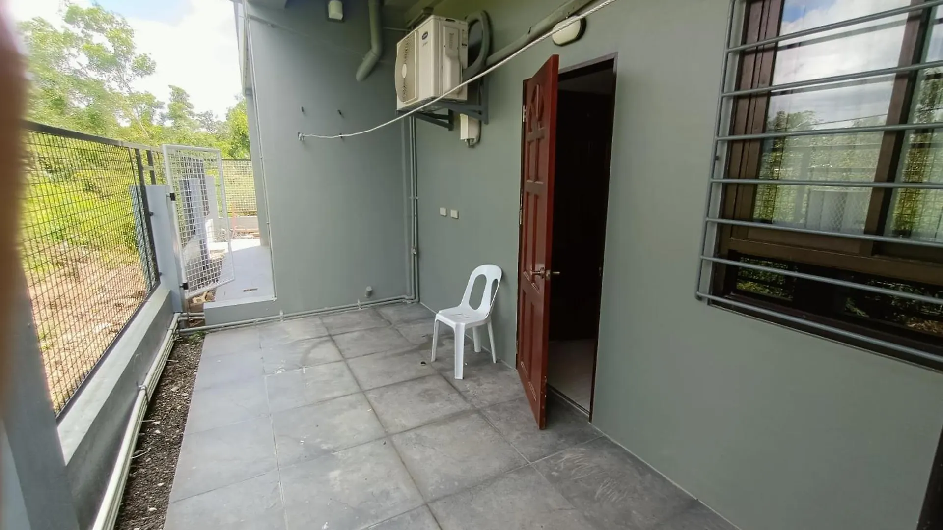 Alona Whitehouses Resort Panglao